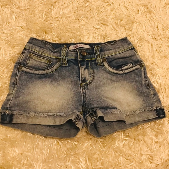 Vigoss Other - ✨ Jean shorts ✨